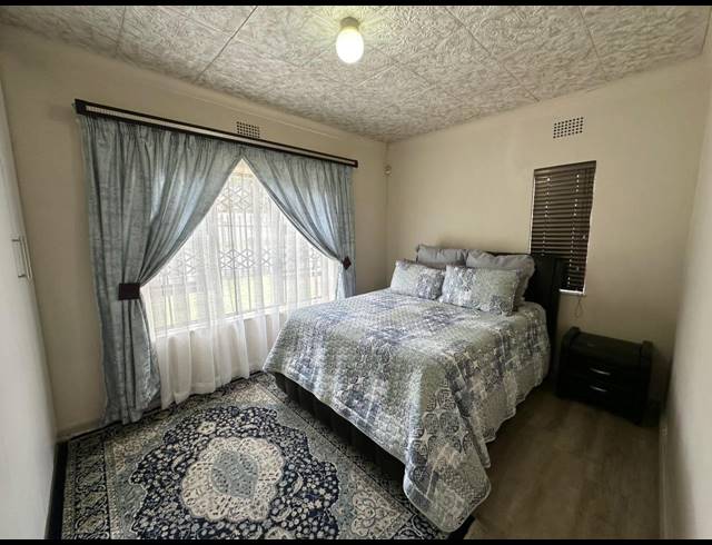 3 BEDROOM HOUSE FOR SALE IN SOUTH HILLS